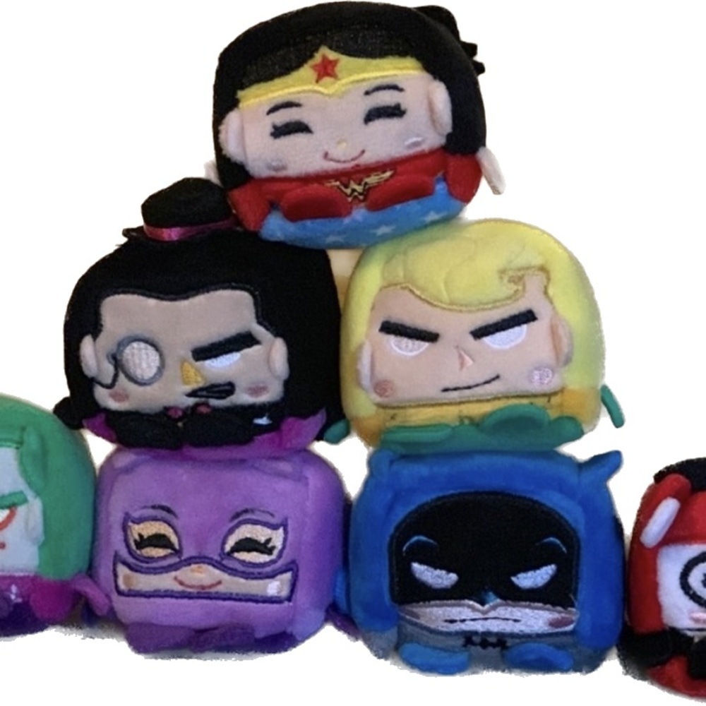 DC Comics Kawaii Cube Lot of 7 Harley